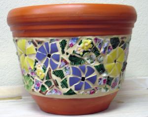 rabbit_pot_back